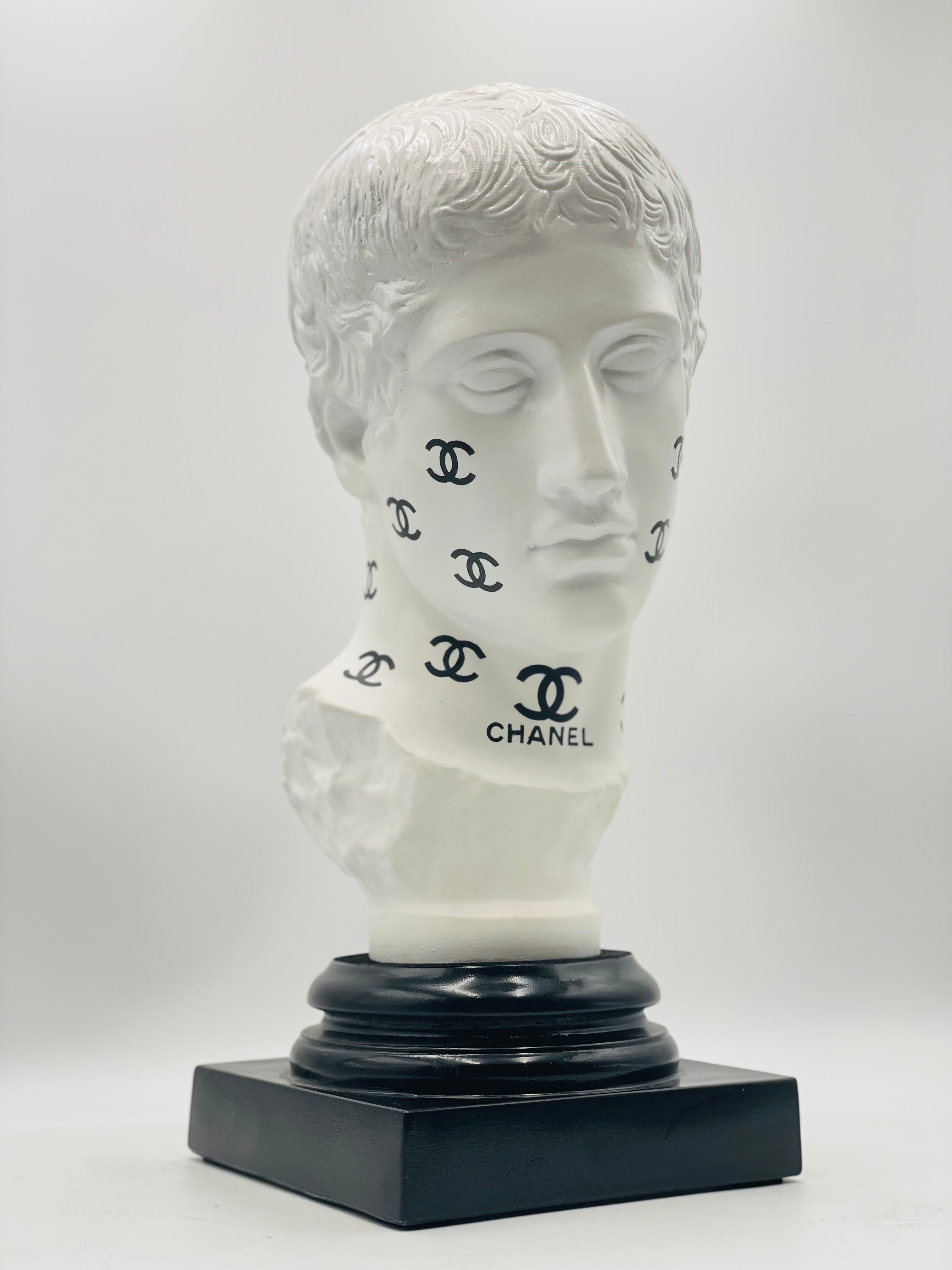 Discus Bearer Sculpture | Chanel Edition