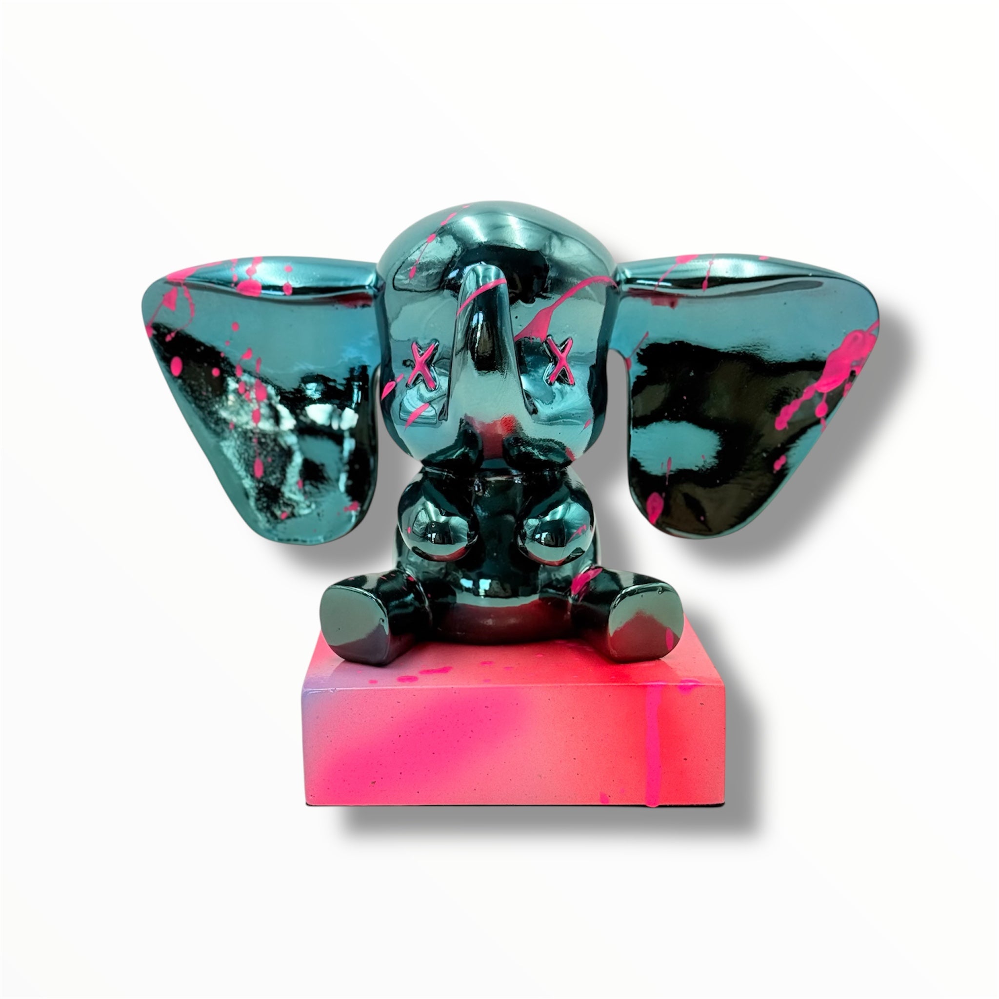 Love Elephant Sculpture | Blue Chrome Edition