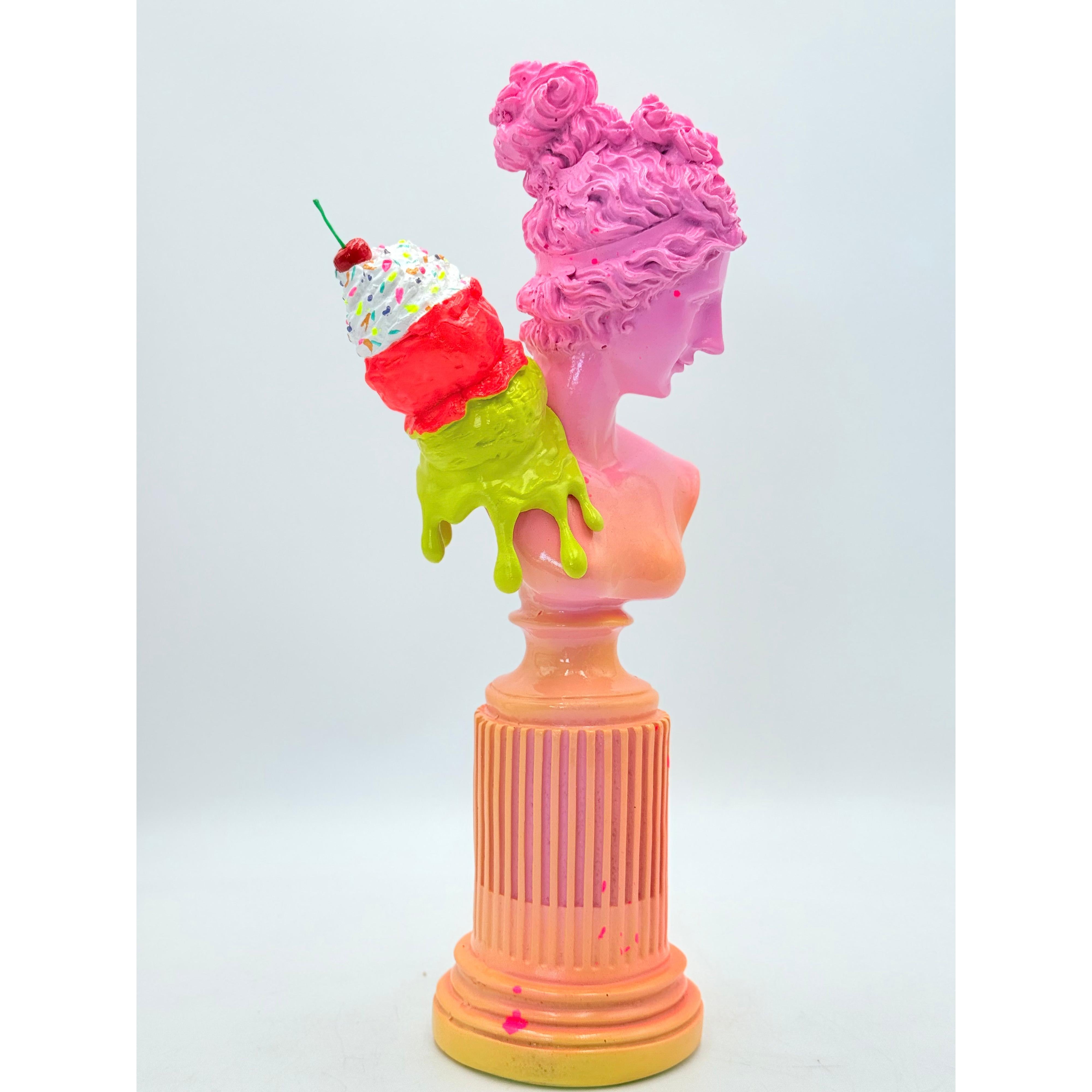 Venus Crème Sculpture | Whipped Ice Cream Edition
